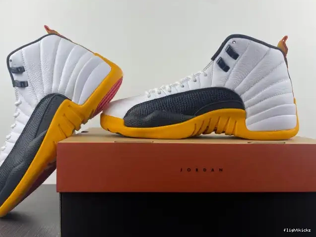 Air in Jordan DR8887-100 25 12 Years China 0428